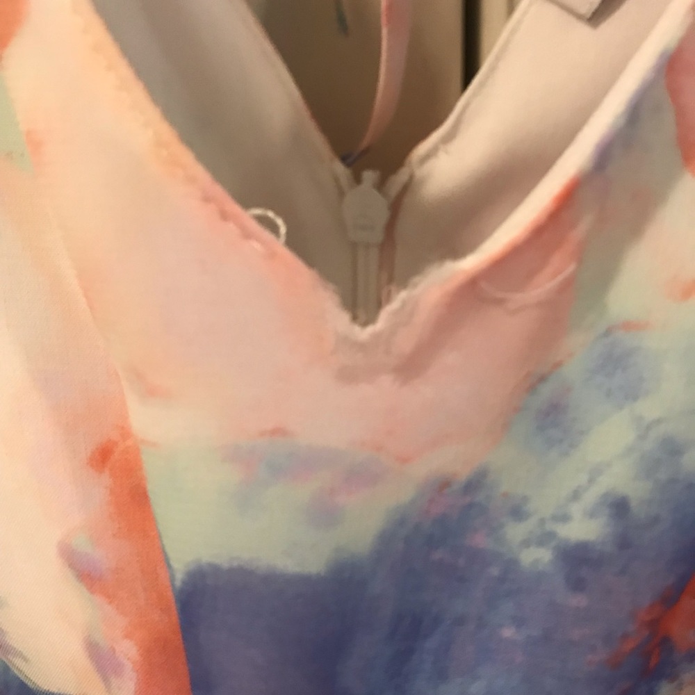 Watercolor pattern romper - Picture 7 of 7